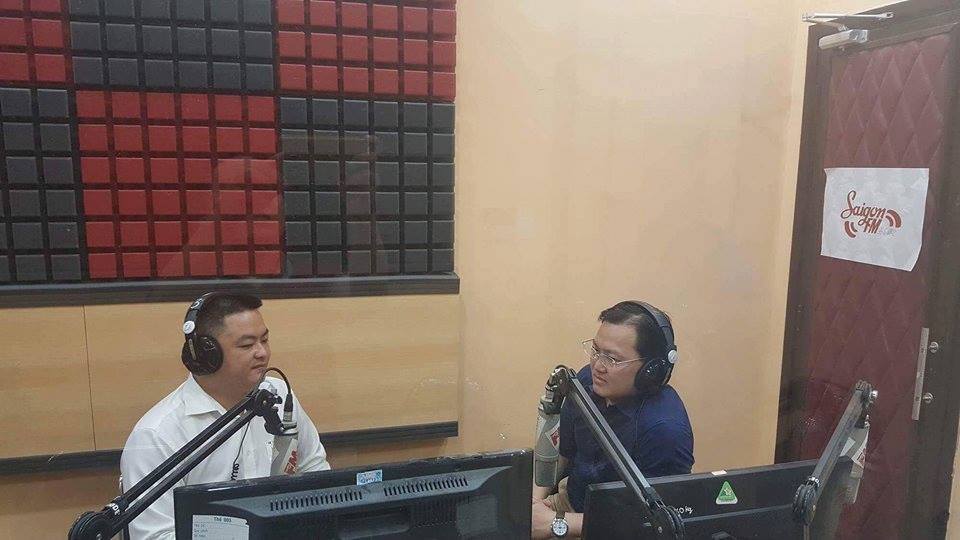 Trò chuyện cùng đài FM FM 95.6 Mhz đề tài