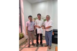 University of Transport Ho Chi Minh city signed a cooperation agreement with Cat Van Loi Company to receive interns and work at the G.I steel conduit factory.