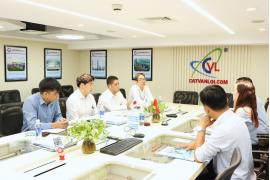 The representative of the Kobelco - Nippon Denka Corporation (Japan) visited and assessed the manufacturing capacity of the CAT VAN LOI factory